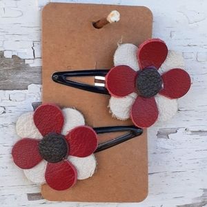 Flower Hairclips. Handmade Leather